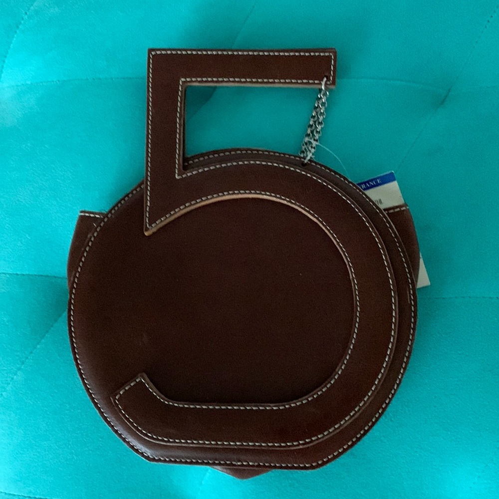 🥥🤎 Brown Leather Number 5 Clutch Purse 🤎🥥 New With Tags 🥥🤎